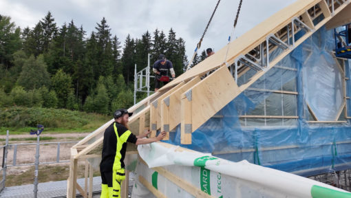 Side view of Posi-Joists and connector plates